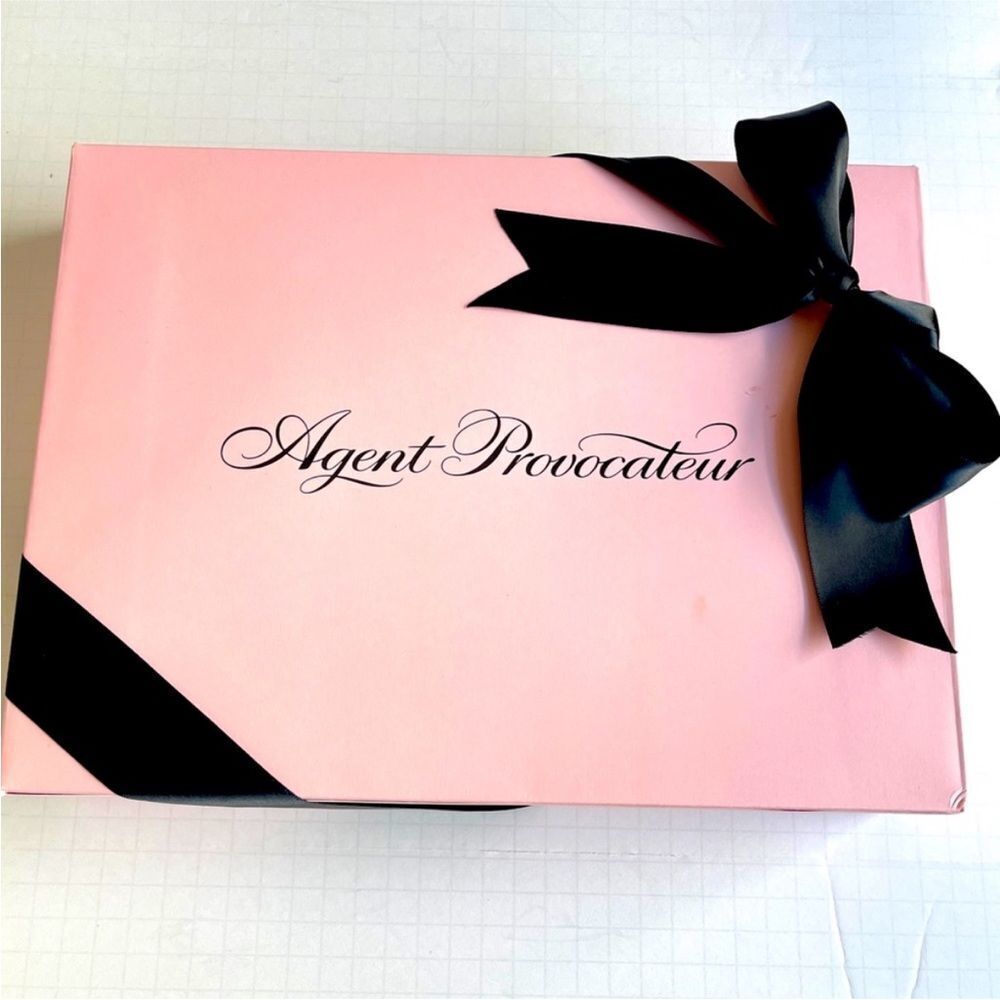 Agent Provocateur Blush Box with Black Bow